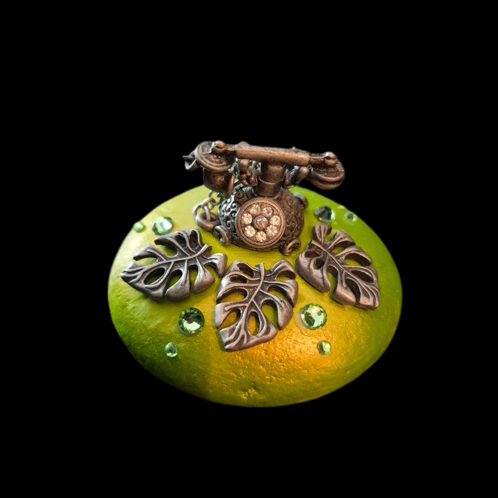 "JUNGLE CALL" HAND PAINTED ROCK WITH MINIATURE VINTAGE TELEPHONE AND LEAVES